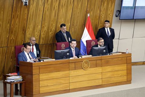 Grupo de diputados presentó proyecto para agilizar trámites legislativos
