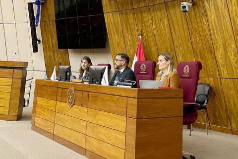 Exponen sobre inclusión, sostenibilidad y otras buenas prácticas en la gestión legislativa