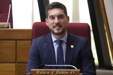Solicitan al MEC informar sobre recambio de docentes jubilados
