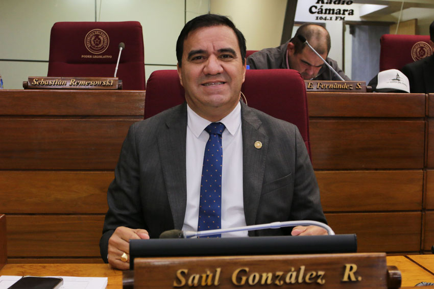 Presidente de Diputados ratifica compromiso con la educación durante jornada gubernamental en Cordillera