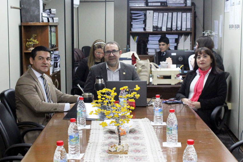 Presidente de Diputados ratifica compromiso con la educación durante jornada gubernamental en Cordillera