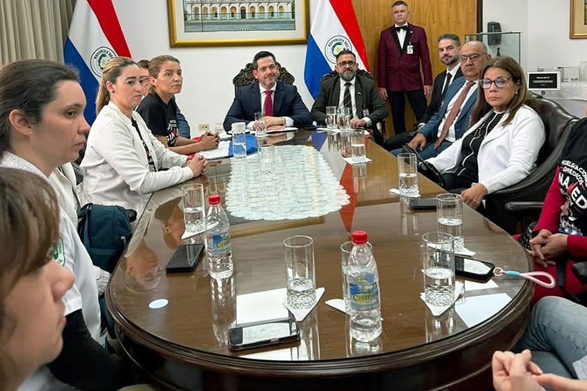 Presidente de Diputados ratifica compromiso con la educación durante jornada gubernamental en Cordillera